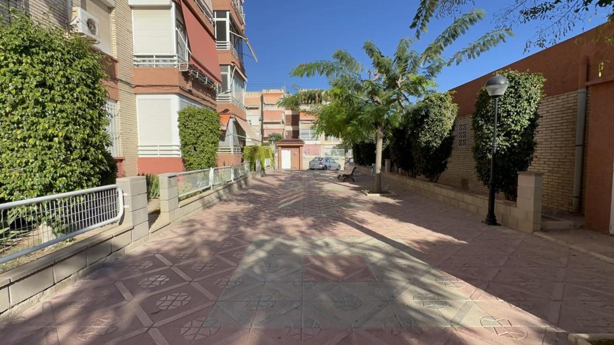 Продажа квартиры на Piso en Calle Salvador Allende, Juan XXIII, Alicante / Alacant, Аликанте / Алакант
photo 5