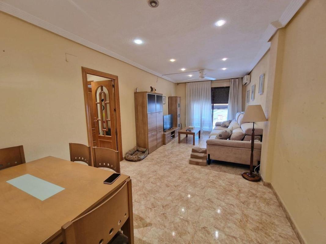 Venta de piso en Piso en San Crispín, Elche / Elx, Elche / Elx
photo 2