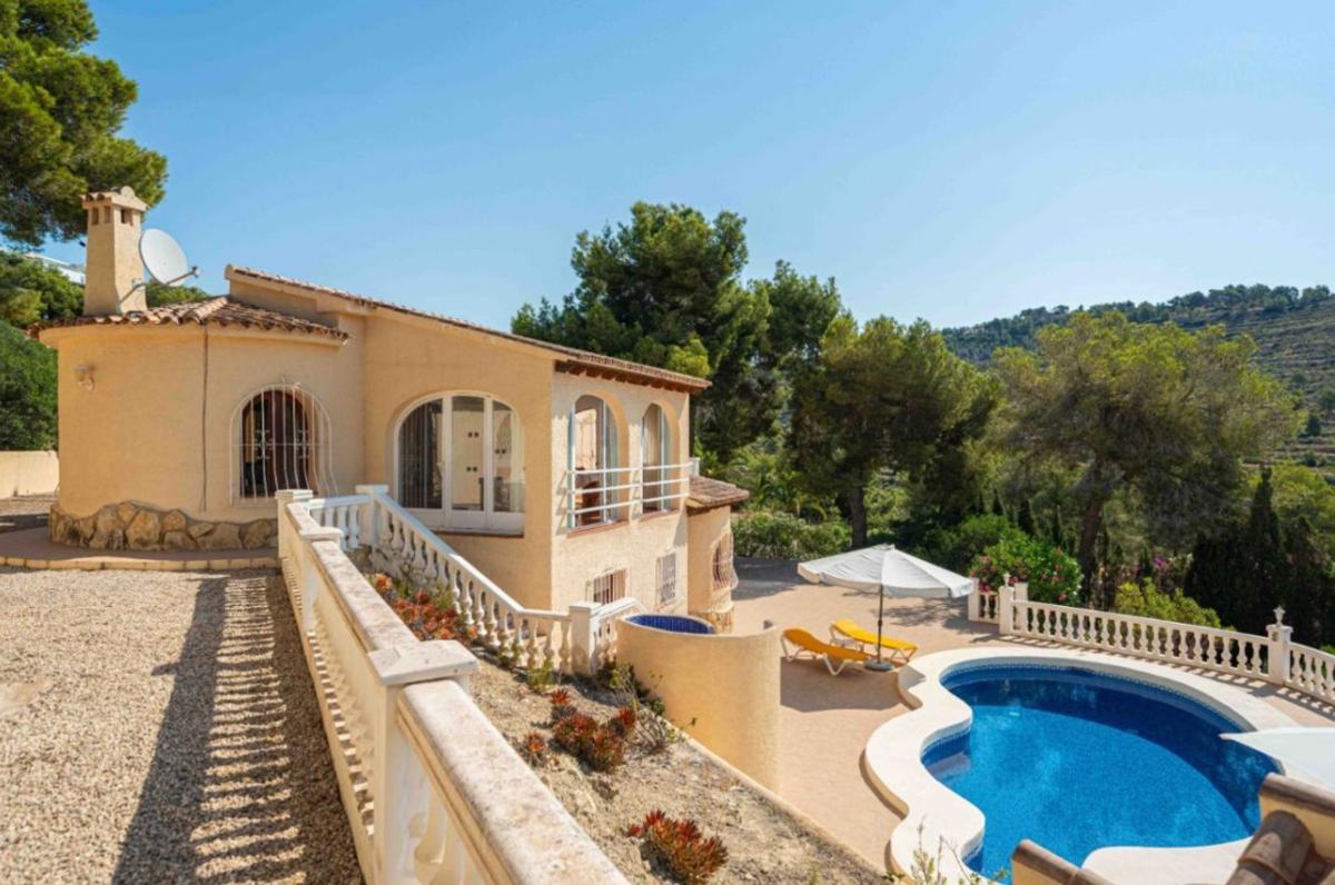 Sprzedaż niezależnego domku jednorodzinnego w Casa o chalet en Cometa-Carrió, Calpe, Kalpe photo 3