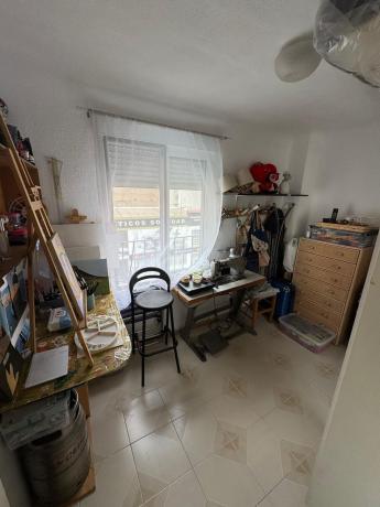 Venta de piso en Piso en Calle Capità Alfons Vives, Elche, 43, Reina Victoria-Miguel Hernández, Elche / Elx, Elche / Elx
 photo 4