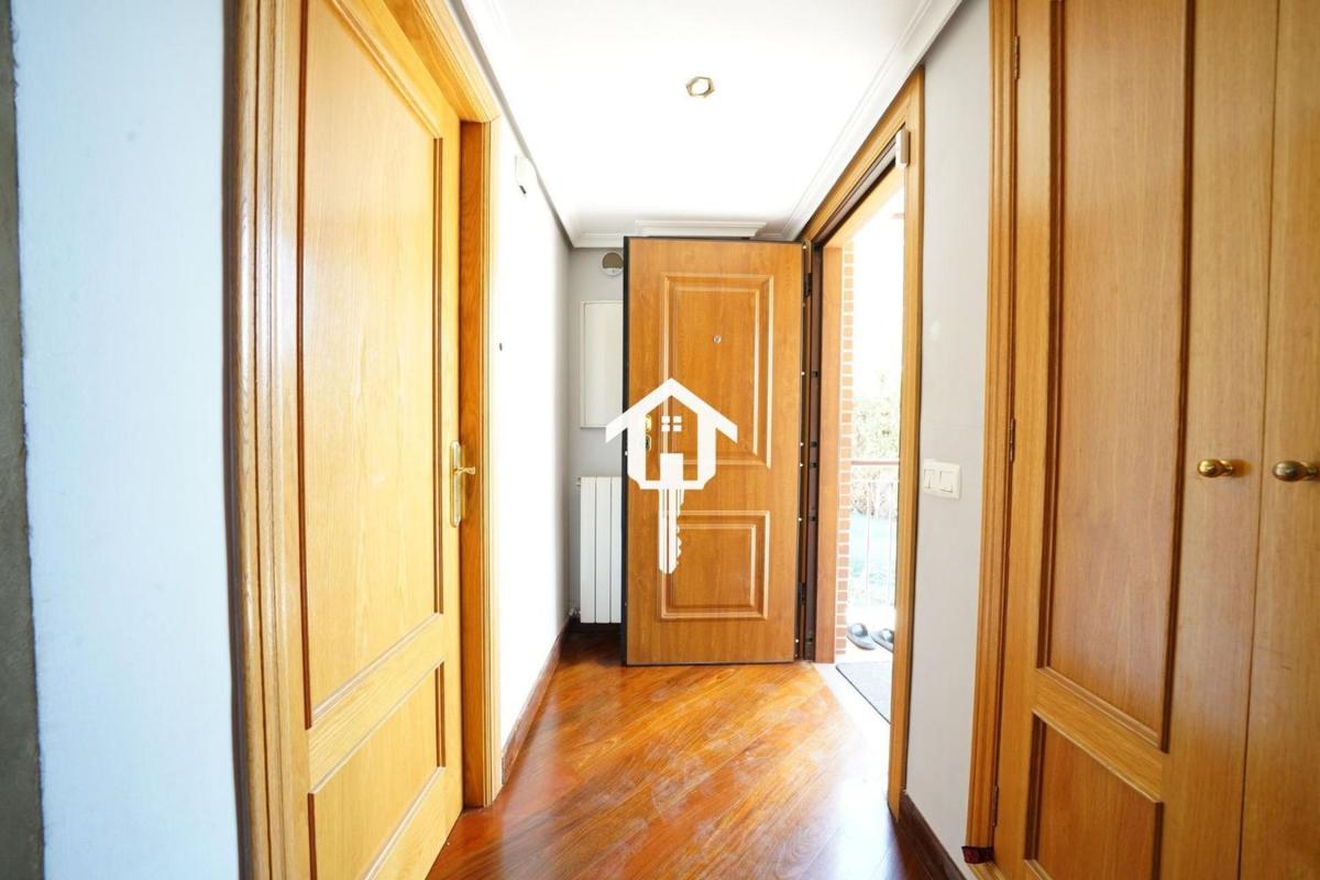 Недвижимость на продажу и в аренду в Испании photo 5