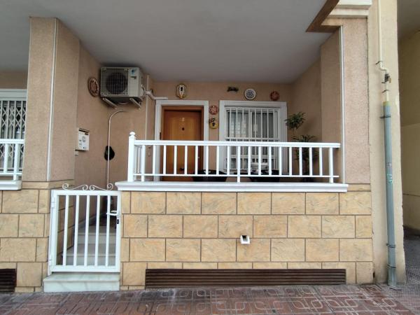 FANTÁSTICO APARTAMENTO A 370M DE LA PLAYA DEL CURA! 2 DORM! 1 BAÑO, Torrevieja
photo 1