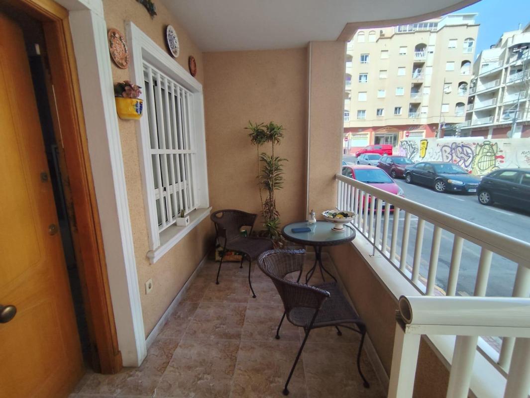 FANTÁSTICO APARTAMENTO A 370M DE LA PLAYA DEL CURA! 2 DORM! 1 BAÑO, Torrevieja
photo 2