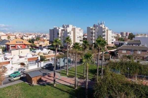 Mansarda na sprzedaż w , Torrevieja photo 2