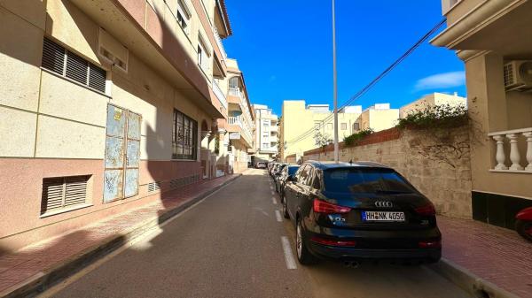 BAJO A 100 METROS DE LA PLAYA REFORMADO EN LA MATA CON 2 HAB 2 BAÑOS, Torrevieja
 photo 4