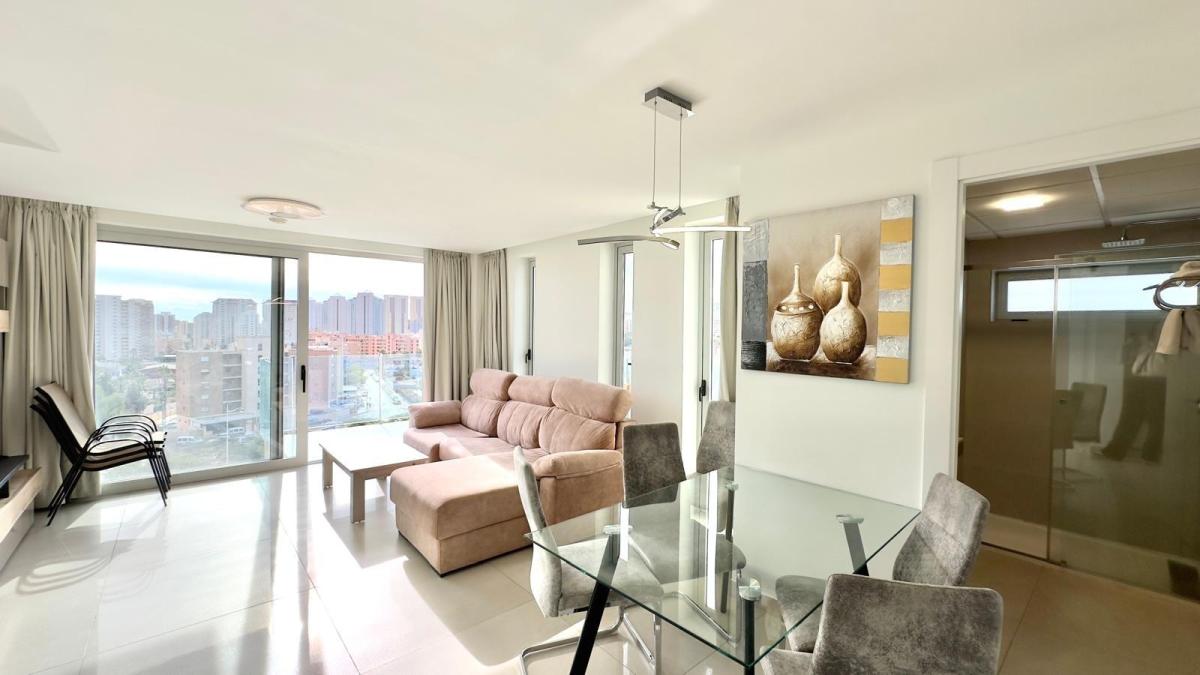 APARTAMENTO EN BENIDORM, TERCERA PLANTA EN URBANIZACIÓN DE LUJO A MENOS DE 1200M DE LA PLAYA, 2 HAB Y 2 BAÑOS, Finestrat
photo 1