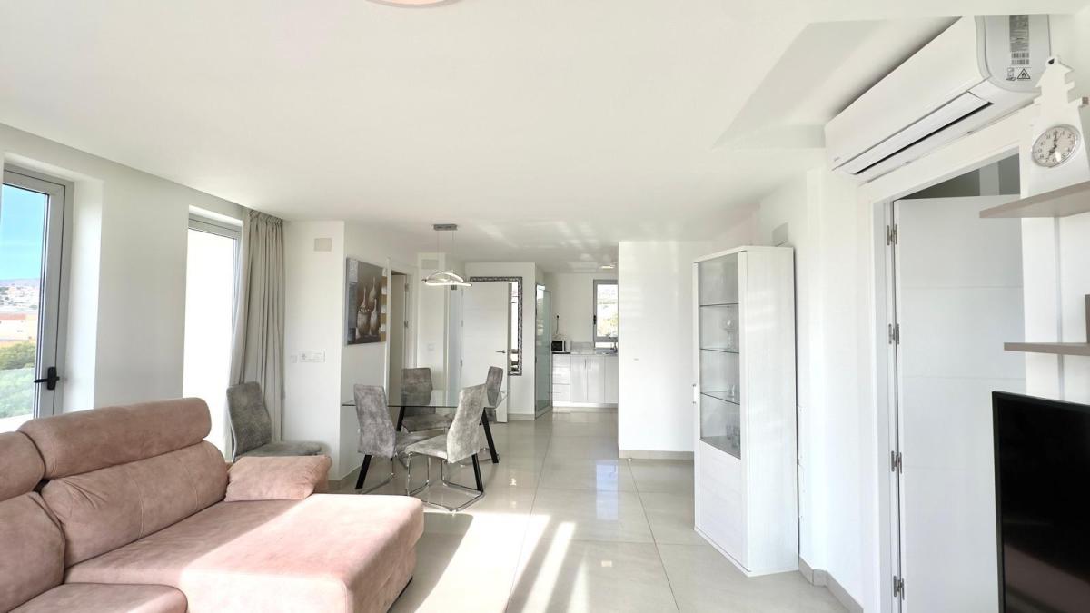 APARTAMENTO EN URBANIZACIÓN PRIVADA, ZONA PRIVILEGIADA EN BENIDORM, 2 HAB Y 2 BAÑOS, Finestrat
photo 2