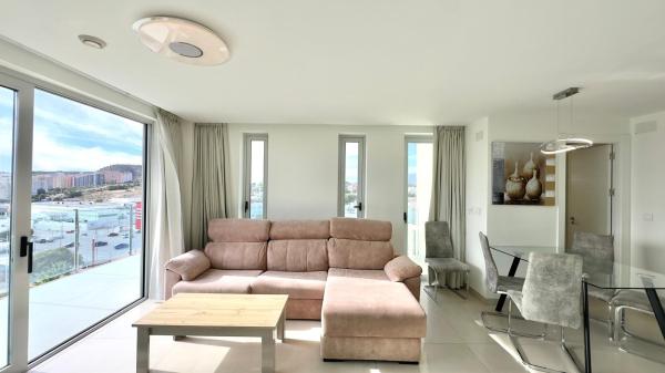 APARTAMENTO EXCLUSIVO EN URBANIZACIÓN PRIVADA CON SAUNA, PISCINA, 2 HAB Y 2 BAÑOS EN BENIDORM, Finestrat
thumbnail 2