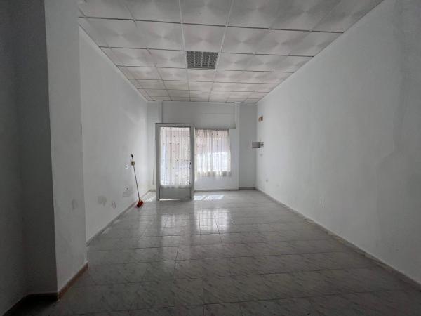 LOCAL COMERCIAL EN EL CENTRO DE TORREVIEJA photo 1