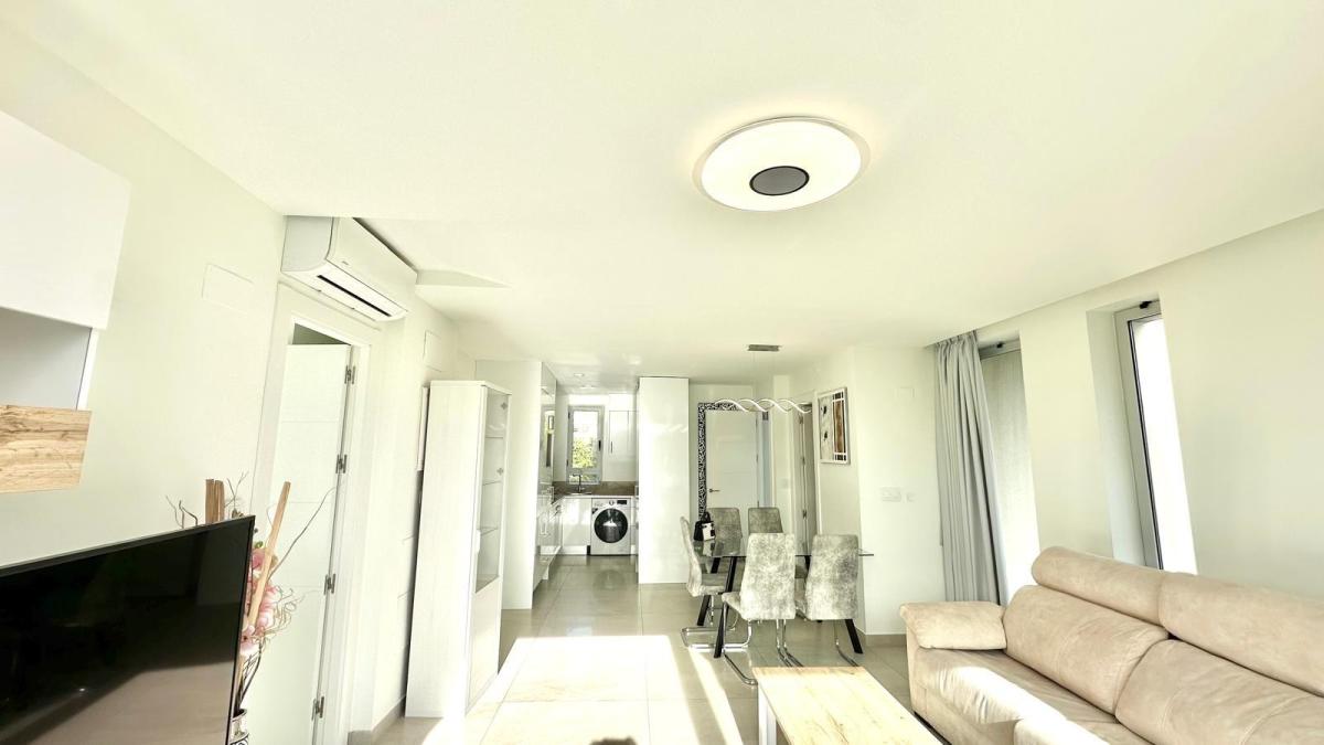 APARTAMENTO EN ZONA PRIVILEGIADA DE BENIDORM, 2 HAB Y 2 BAÑOS CON PISCINA Y SAUNA, Finestrat
photo 5