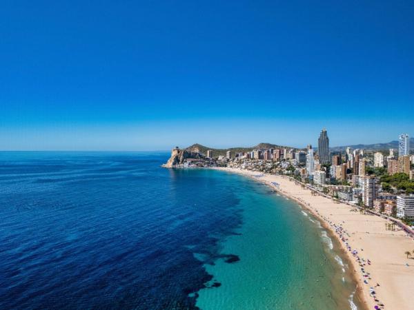 Sale of flat in Piso en Playa de Poniente, Benidorm, Benidorm
photo 1