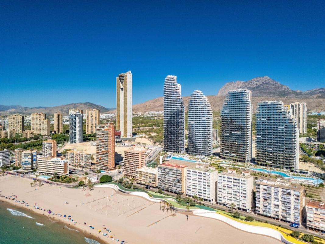 Продажа квартиры на Piso en Playa de Poniente, Benidorm, Бенидорм
photo 2