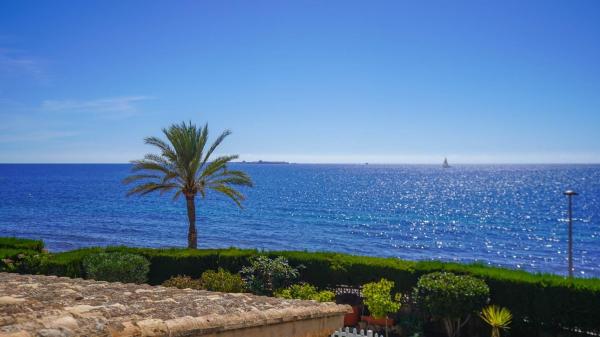 Casa o chalet independiente en Avenida de la Armada Española, Calas de Santa Pola este, Santa Pola thumbnail 2