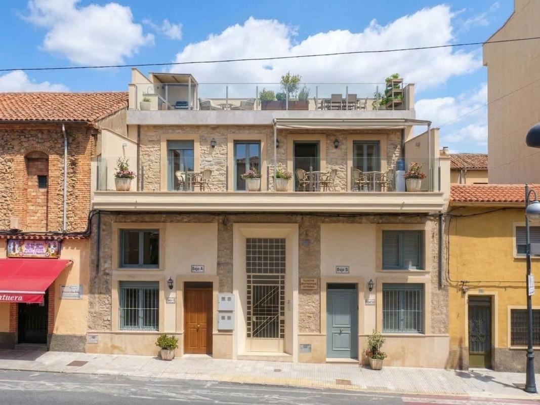 Properties for sale and rent in Spain photo 5