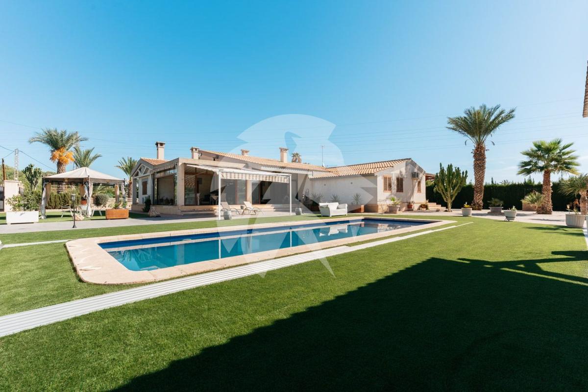 Nieruchomości na sprzedaż i do wynajęcia w Hiszpanii photo 1