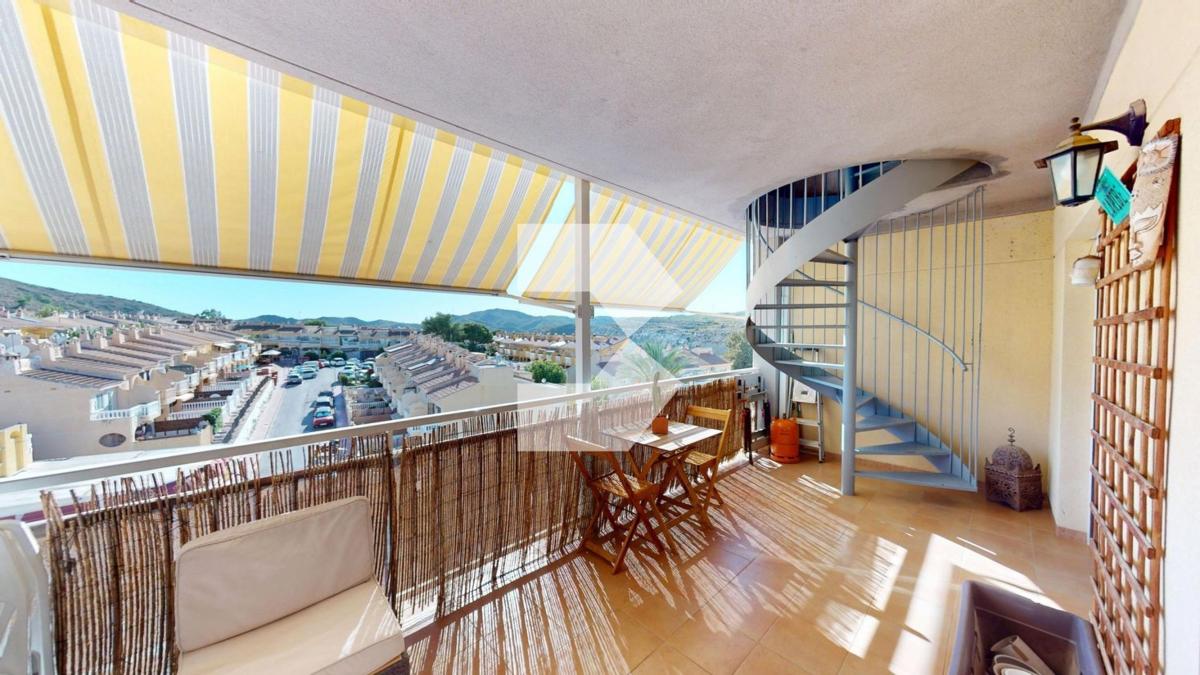 Продажа пентхауса на Ático en Calle d'Oriola, Pueblo Acantilado - Lanuza, El Campello, Эль Кампельо photo 1