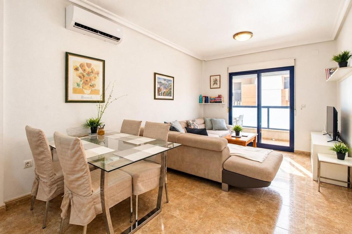 Продажа квартиры на Piso en Calle Isla Cabrera, La Regia, Orihuela, Ориуэла
photo 3