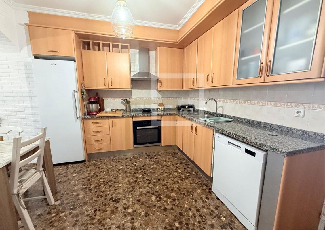 Недвижимость на продажу и в аренду в Испании photo 3