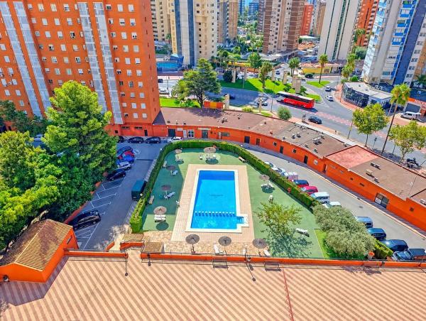Аттик на продажу в  Ático en Calle Islandia s/n, Pueblo Levante, Benidorm, Бенидорм photo 4