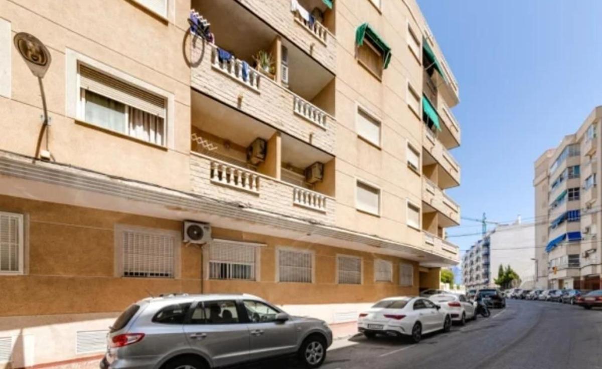 Venta de piso en Piso en Calle Mar Baltico, Playa de los Locos, Torrevieja, Torrevieja
photo 1