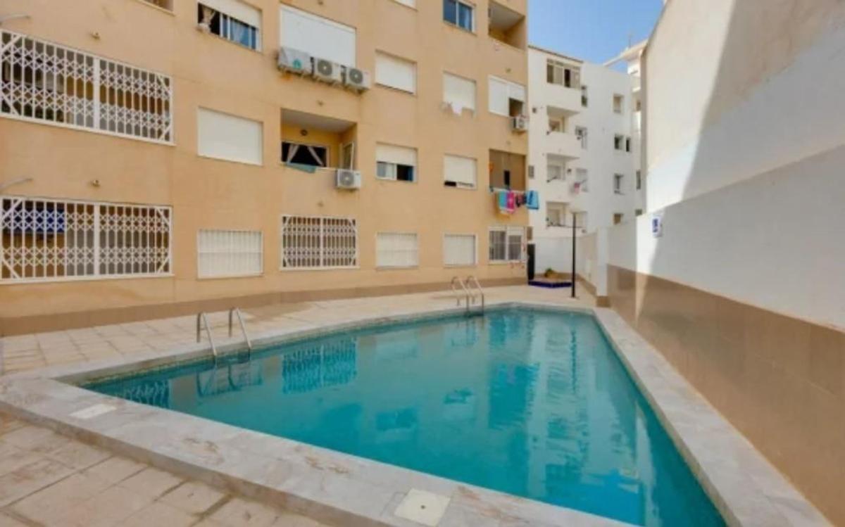 Venta de piso en Piso en Calle Mar Baltico, Playa de los Locos, Torrevieja, Torrevieja
photo 4