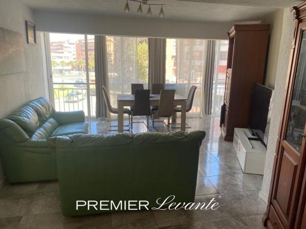 Sale of flat in Piso en Centro Urbano, Benidorm, Benidorm
thumbnail 2