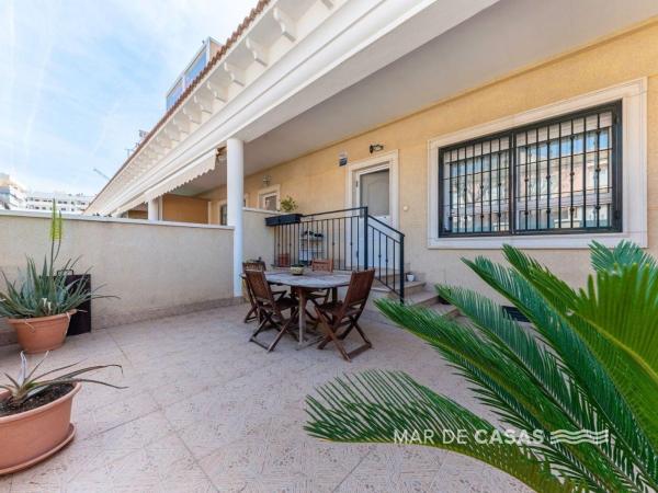 Chalet adosado en Calle Picassent, Travalón, Elche / Elx photo 2