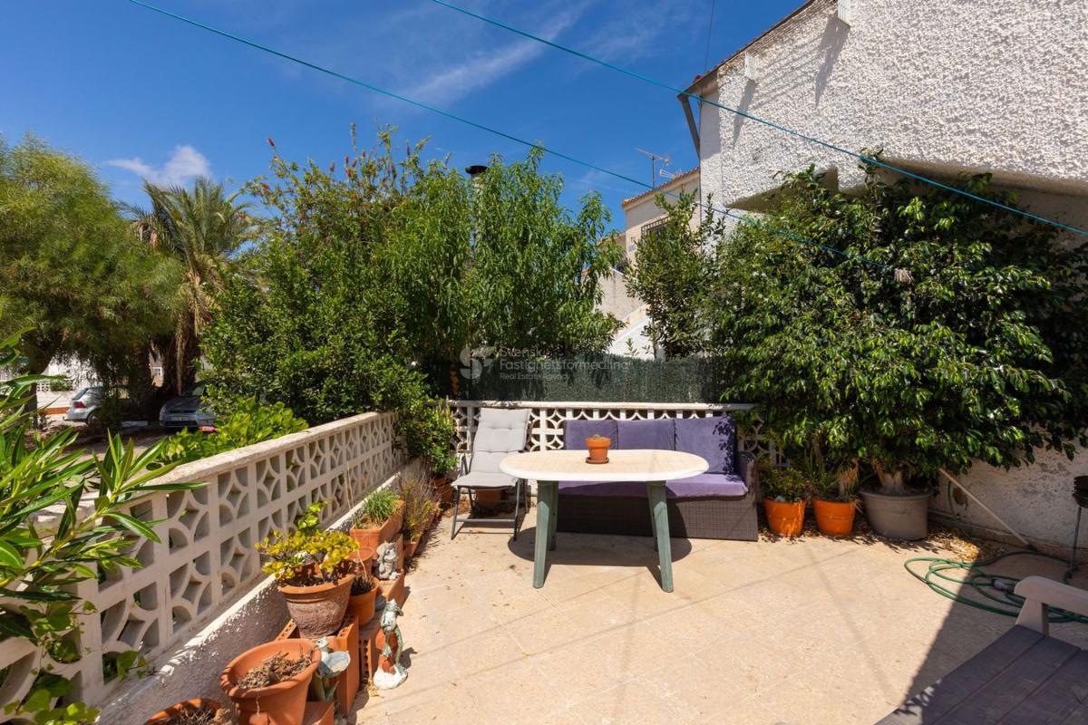 Venta de piso en Piso en Calle Miguel Mateo-Miguelín, 715, La Siesta - El Salado - Torreta, Torrevieja, Torrevieja
photo 5