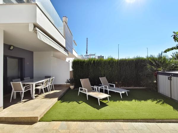 Sale of flat in Piso en Avenida Monte de lo, 30, Zona Pueblo, Pilar de la Horadada, Pilar de la Horadada
photo 1
