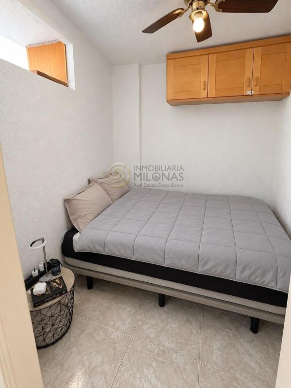 Venta de piso en Piso en Calle Gerona, 48, Playa de Levante, Benidorm, Benidorm
photo 3