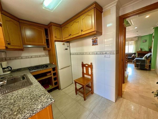 Chalet adosado en Avenida Albacete, Gran Playa, Santa Pola thumbnail 3