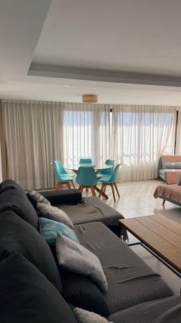 Продажа квартиры на Piso en Avenida del Mediterráneo, 66, Playa de Levante, Benidorm, Бенидорм
thumbnail 3