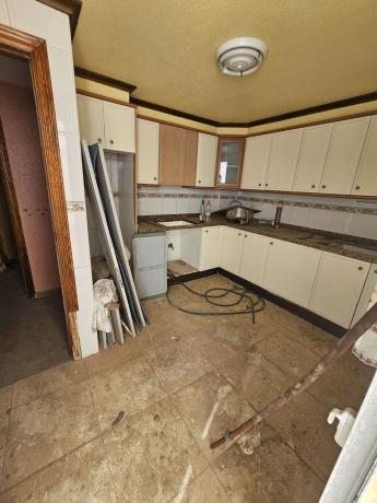 Venta de piso en Piso en Calle Migdia, Zona Pueblo, Guardamar del Segura, Guardamar del Segura
thumbnail 2