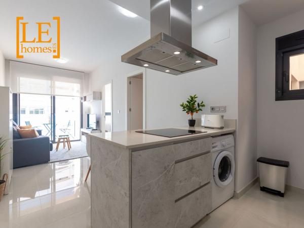 Продажа квартиры на Piso en Maestro Francisco Casanov, 53, Avenida Habaneras - Curva de Palangre, Torrevieja, Торревьеха
thumbnail 3