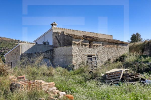 Продаётся загородный участок в Finca rústica en Casco Urbano, Moraira , Морайра thumbnail 2