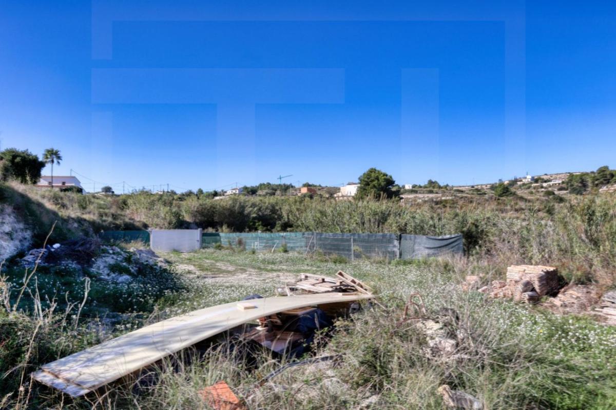 Продажа загородного участка в Finca rústica en Casco Urbano, Moraira , Морайра photo 5