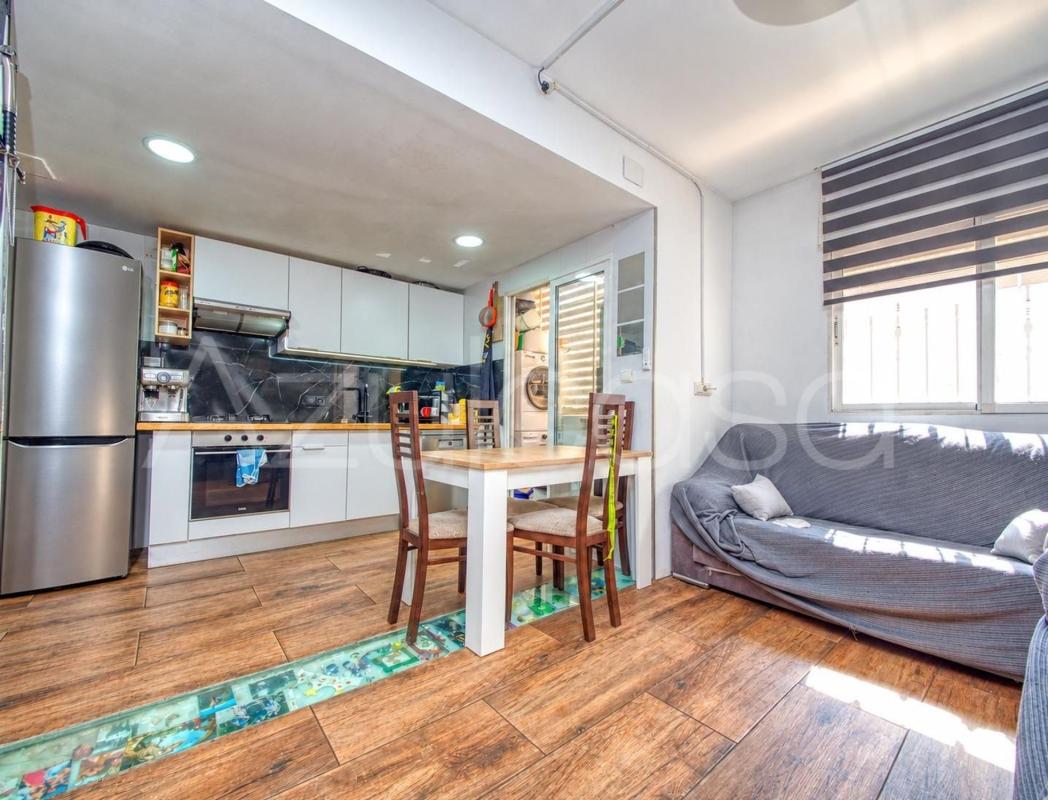 Venta de piso en Piso en Calle Echegaray, Centro, San Vicente del Raspeig, San Vicente del Raspeig
photo 1