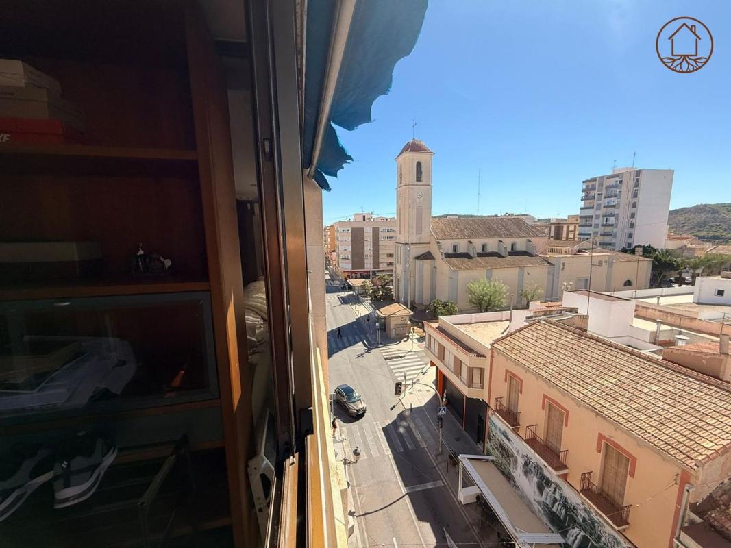 Sale of apartment in Piso en Avenida del País Valencià, Zona Pueblo, Guardamar del Segura, Guardamar del Segura
photo 2