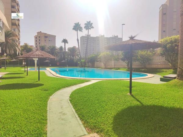 Sale of flat in Piso en Cabo de las Huertas, Alicante / Alacant, Alicante
photo 1