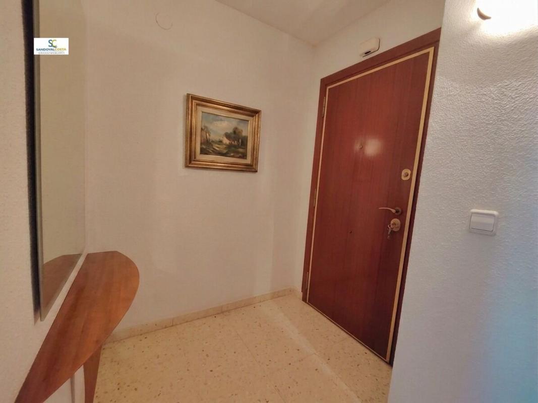 Продажа квартиры на Piso en Cabo de las Huertas, Alicante / Alacant, Аликанте / Алакант
 photo 2