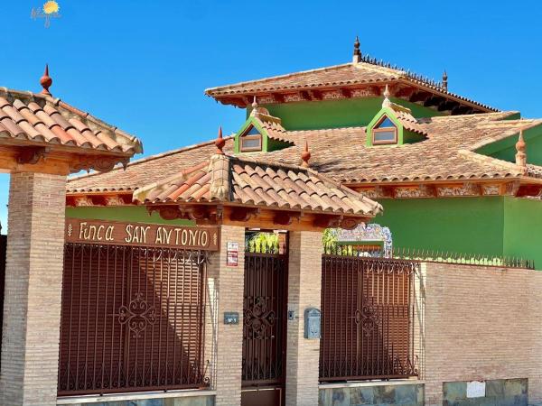 Casa o chalet independiente en Avenida la Constitución, Almoradí photo 3