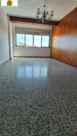 Sale of flat in Piso en La Nucia Pueblo, La Nucia, La Nucia
thumbnail 3