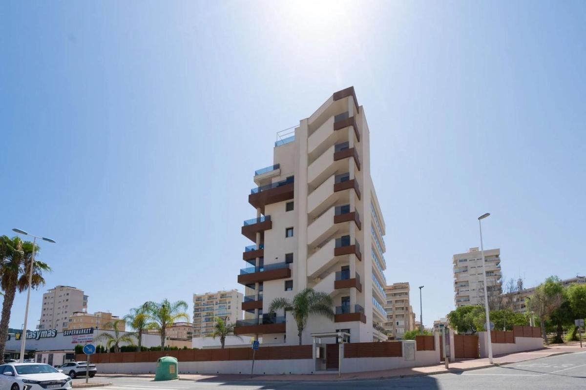 Sale of apartment in Piso en Avenida del Puerto, 16, Puerto Deportivo, Guardamar del Segura, Guardamar del Segura
 photo 4