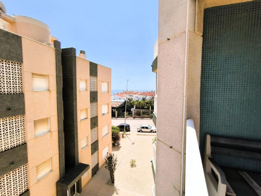 Venta de piso en Piso en Urbanización los Leandros, Cabo Cervera, Torrevieja, Torrevieja
photo 4