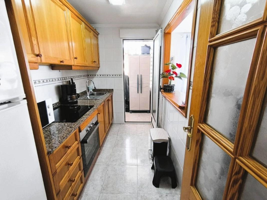 Venta de piso en Piso en Urbanización los Leandros, Cabo Cervera, Torrevieja, Torrevieja
photo 5