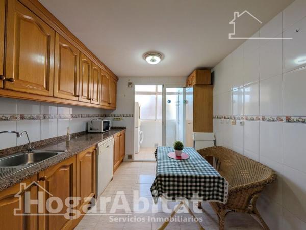 Venta de piso en Piso en Calle Castor, La Florida, Alicante / Alacant, Alicante / Alacant
 photo 2
