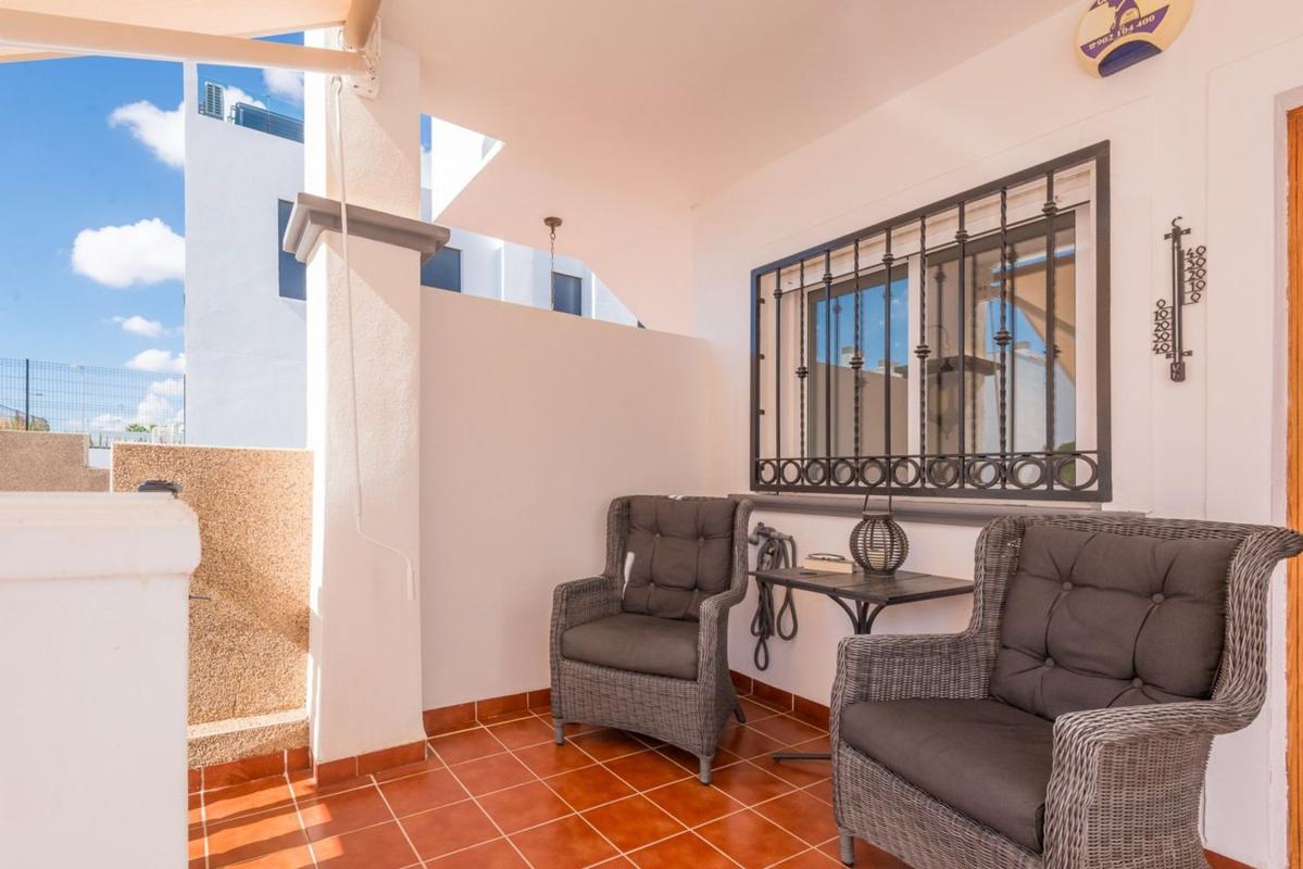 Sprzedaż mieszkania w Piso en Calle Nazaries, La Ciñuelica - Villa Rosa, Orihuela, Orihuela
photo 5