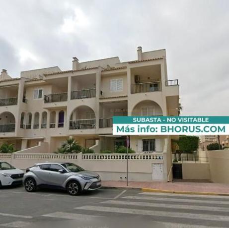 Sale of flat in Piso en Avenida de los Daneses, Los Europeos, Torrevieja, Torrevieja
 photo 1