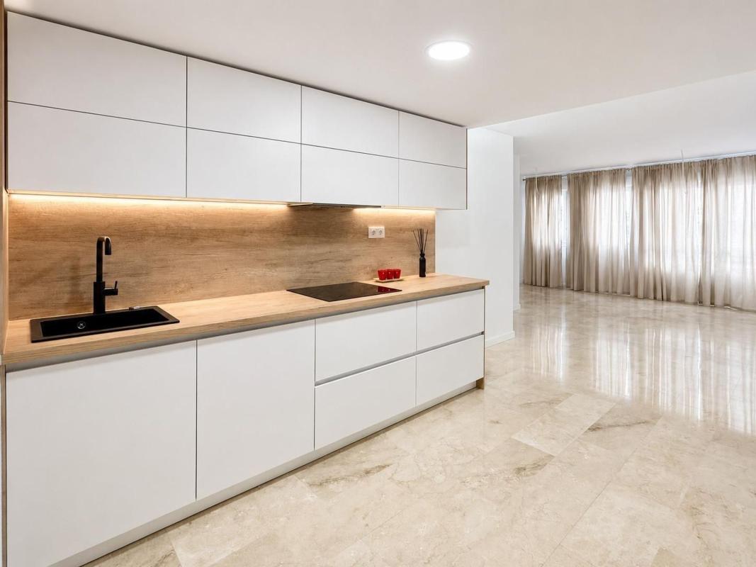 Sale of apartment in Piso en Calle General Espartero, Carolinas Altas, Alicante / Alacant, Alicante
photo 1