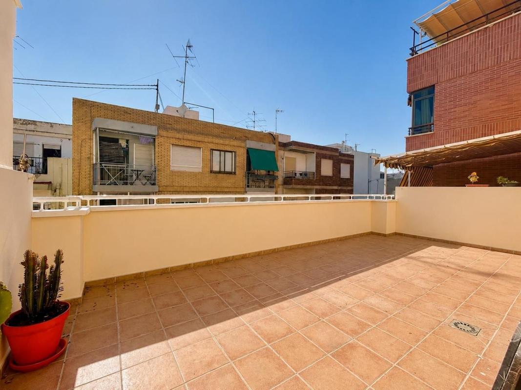 Venta de ático en Ático en Calle General Espartero, Carolinas Altas, Alicante / Alacant, Alicante / Alacant photo 1
